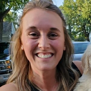 Meet your Posher, Kara